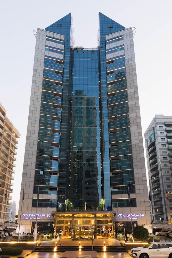 

Catania - Dubai - Golden Tulip Media Hotel