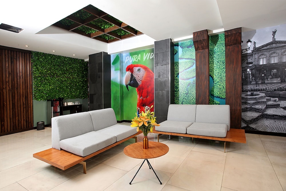 

Bologna - San Jose - Hotel Cultura Plaza