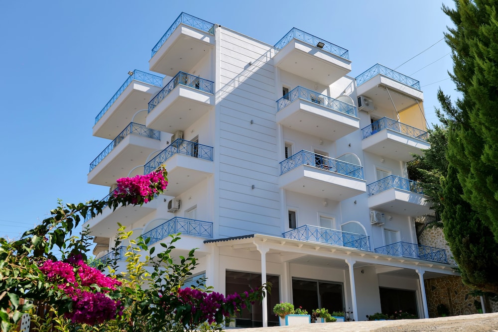 

Lamezia Terme - Sarandë - Miracle Apartments Saranda