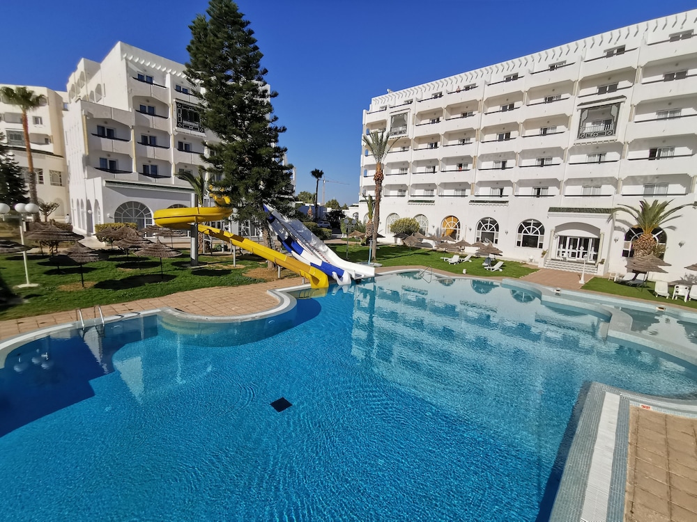 

Milano - Monastir, Tunisia - Hotel Jinene Resort
