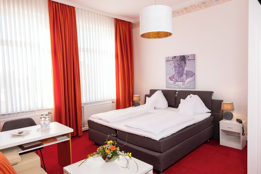 

Milano - Hannover - Hotel Alpha