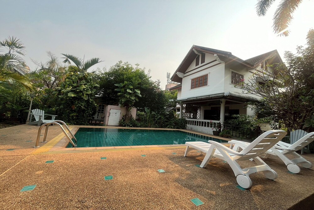 

Milano - Chiang Mai - The Royal Shilton Resort