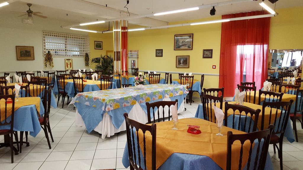 

Milano - Riccione - Family Hotel Las Vegas