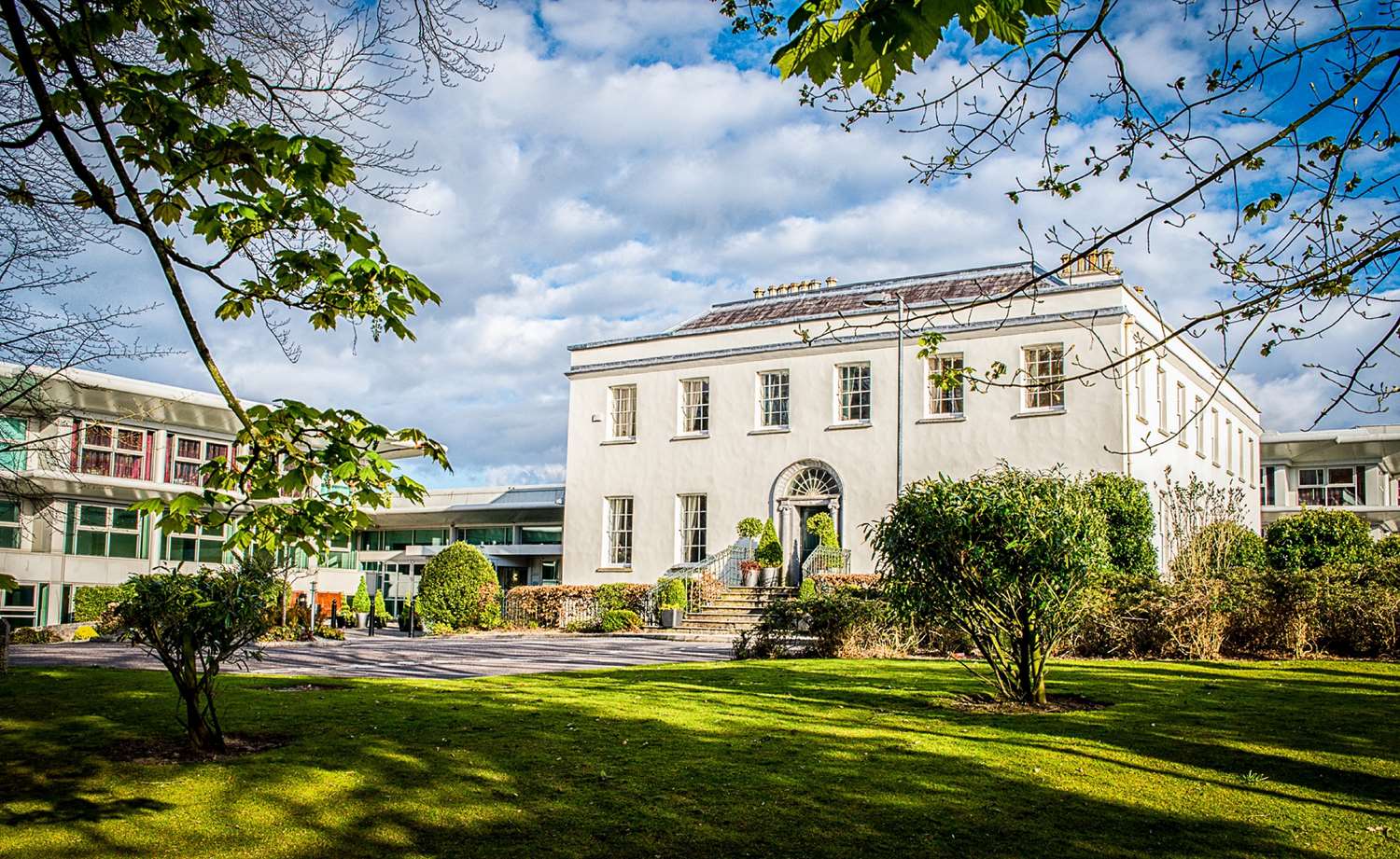 

Milano - Cork - Radisson BLU Hotel & Spa, Little Island Cork