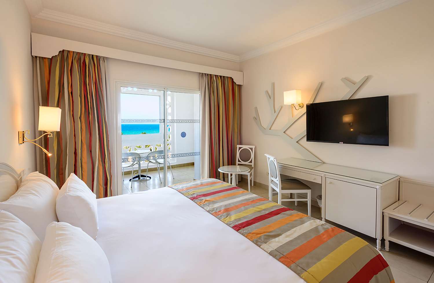 Classic double room with sea view