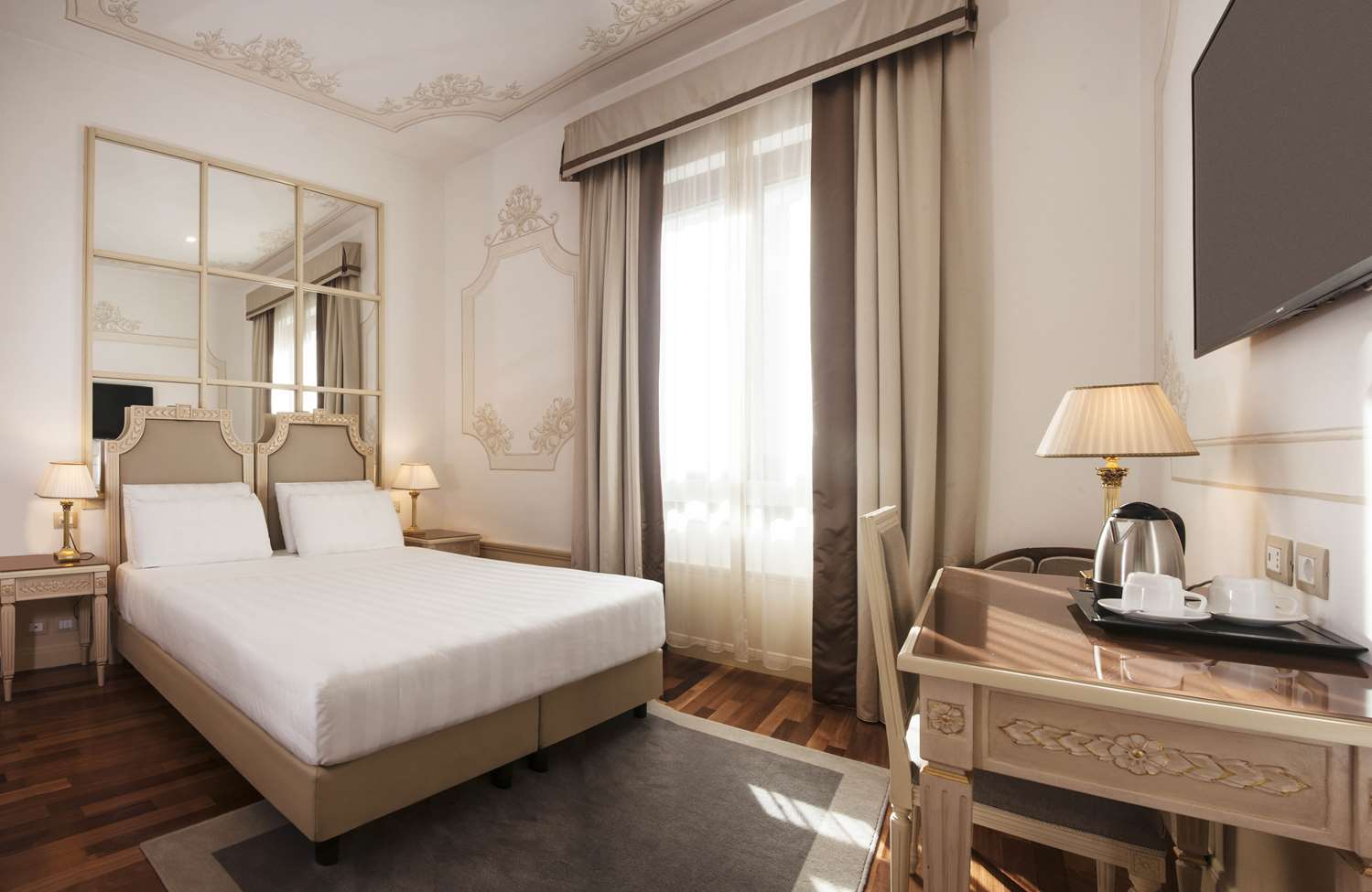 1 bedroom suite