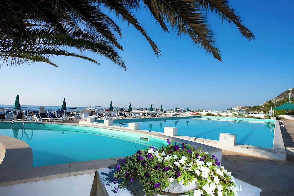 HOTIDAY Room Collection – Circeo