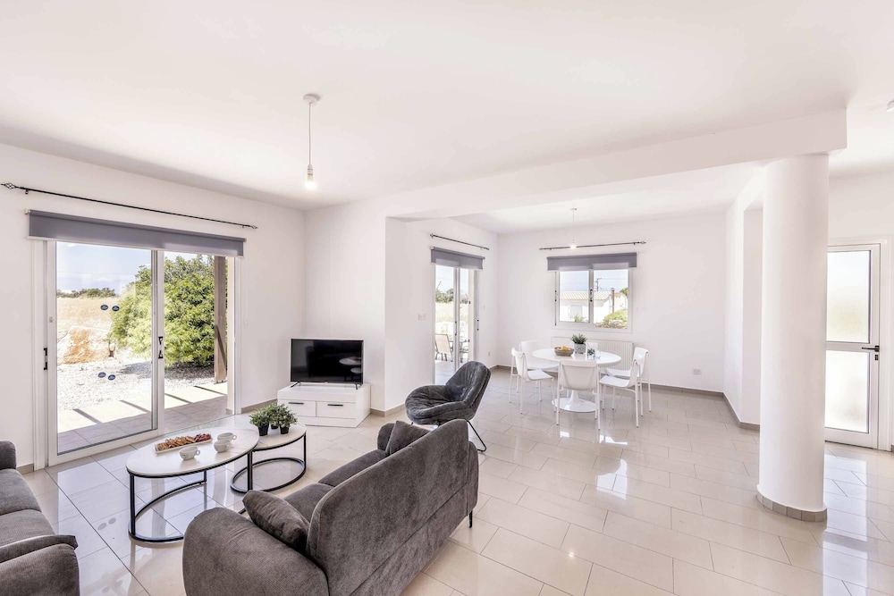 

Firenze - Polis - Villa Pomelo