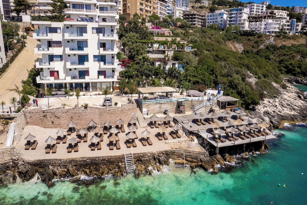 

Milano - Riviera Albanese - Blue Bay Hotel