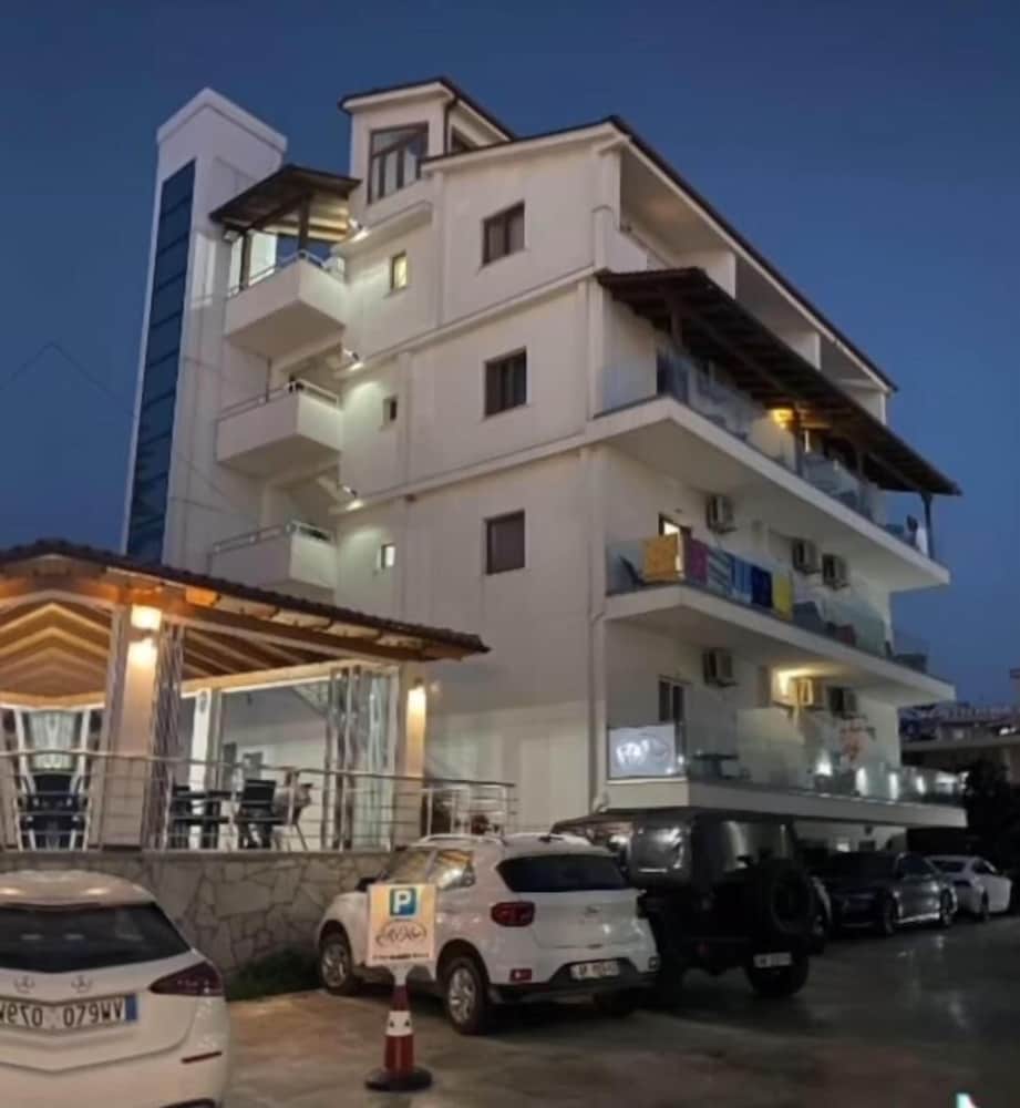 

Roma - Ksamil - Hotel Marku