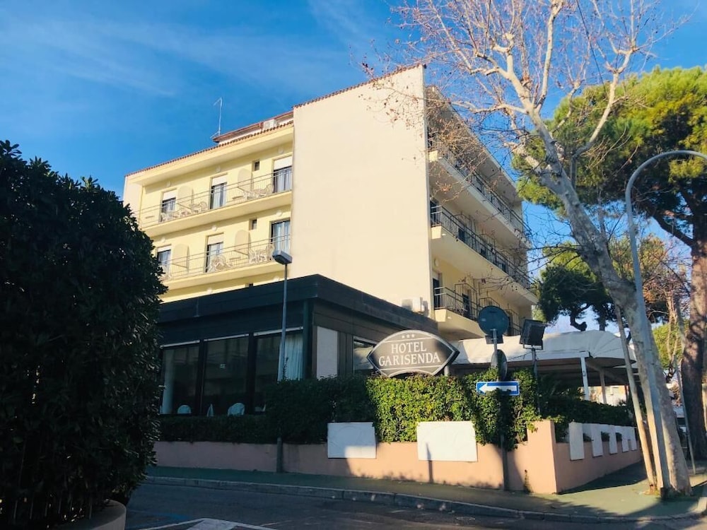 

Milano - Riccione - Hotel Garisenda B&B - in Centro a Riccione -