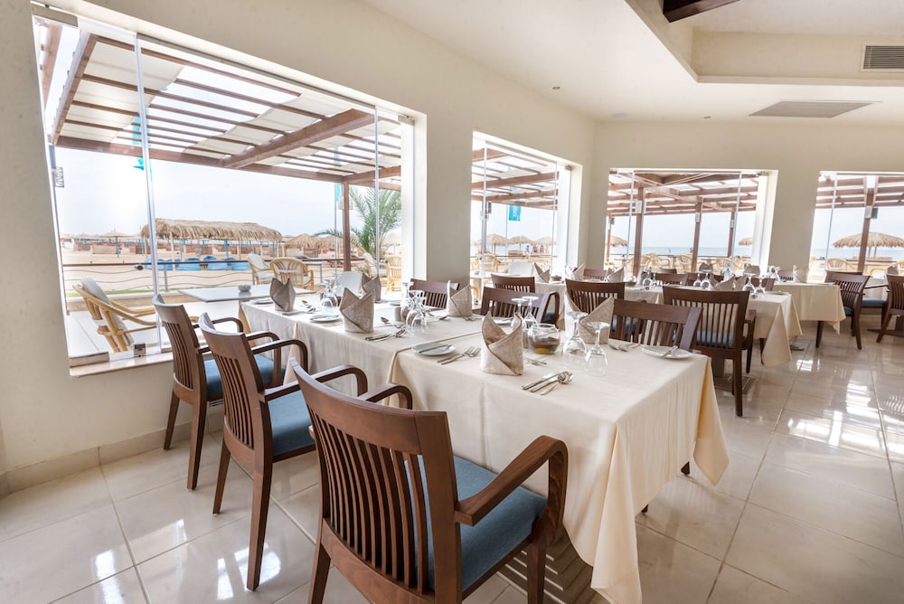 Shams Lodge