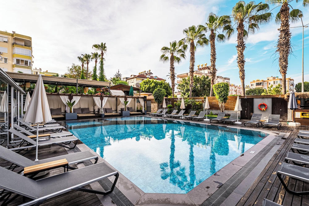 

Verona - Alanya - HMA Hotel & Suites