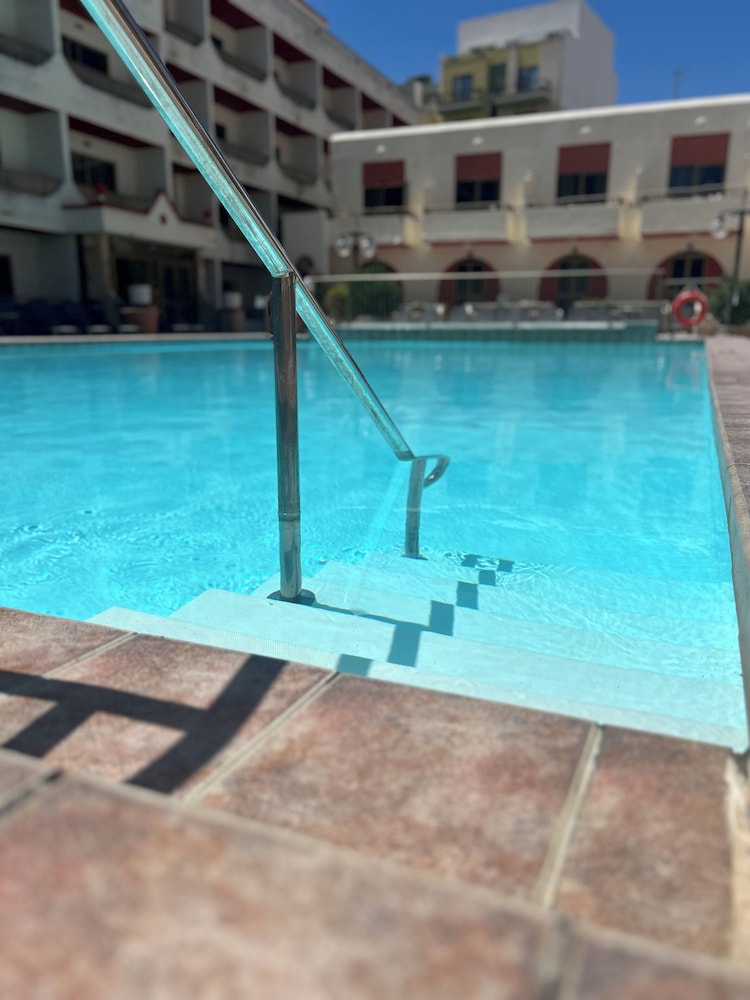 

Ancona - St. Julianʼs - The San Anton Hotel