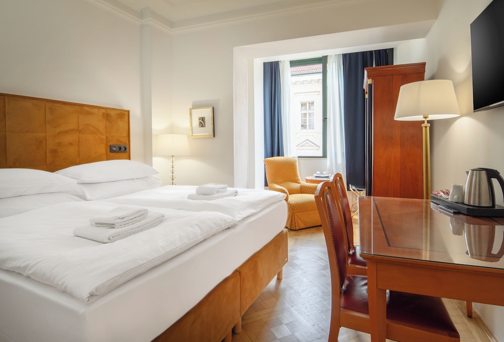 

Brindisi - Praga - Hotel Bologna