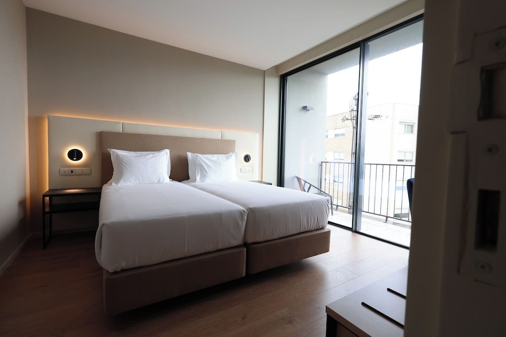 

Milano - Matosinhos - Oporto Fly Hotel