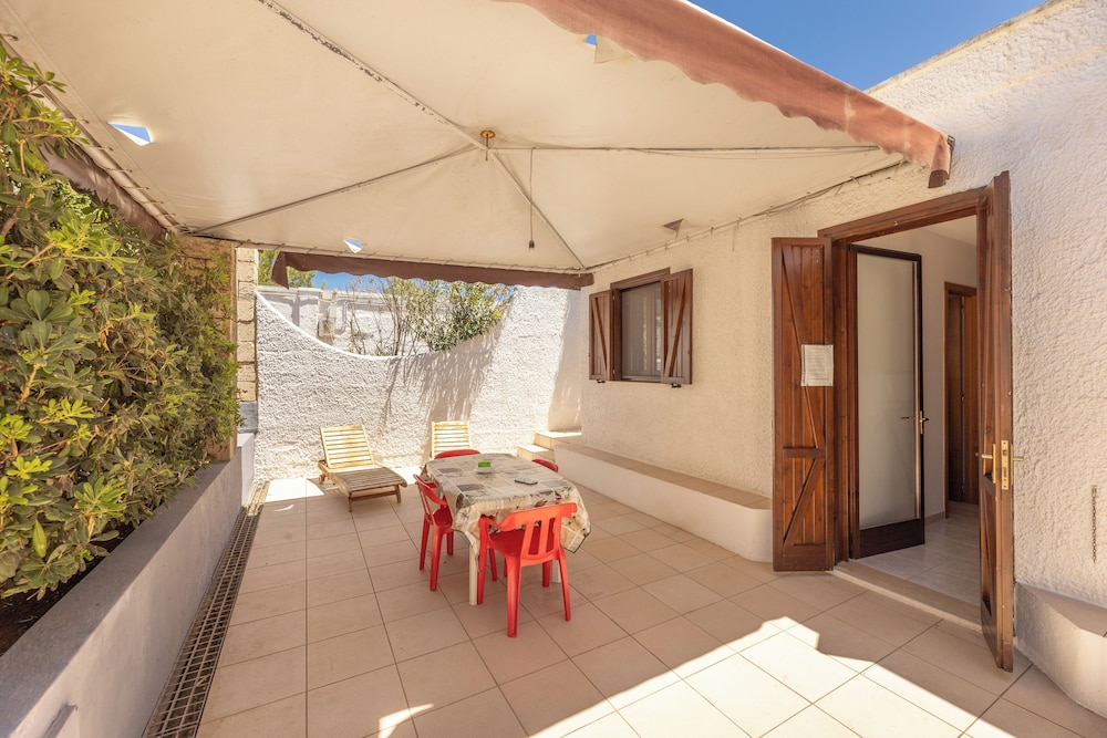 

Milano - Puglia, Italia - Residence Elena