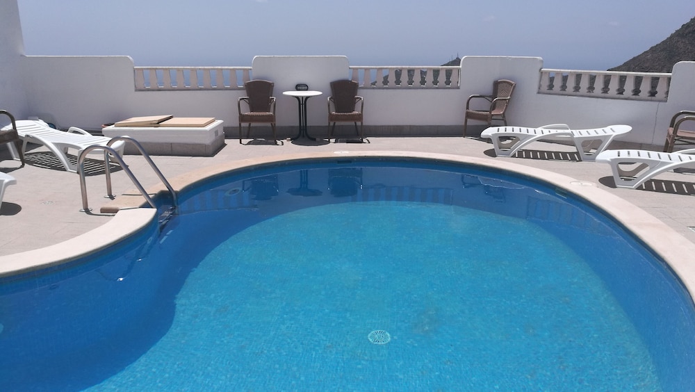 

Bari - Arona - HOLIDAY HOME EMBLEMA