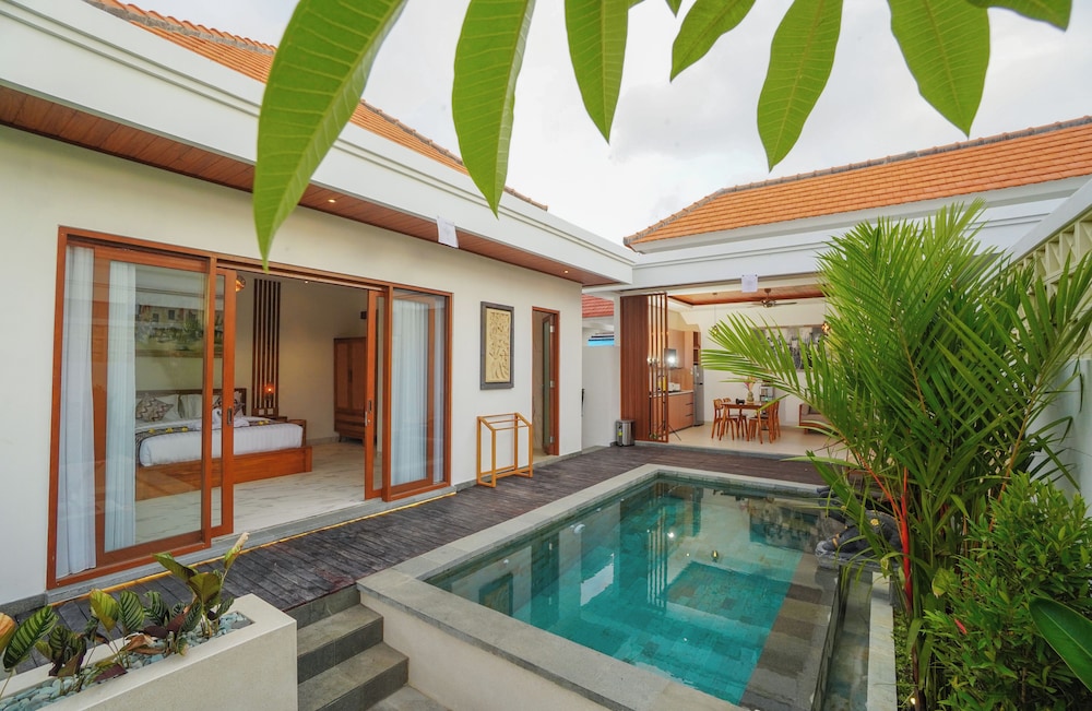 

Milano - Bali, Indonesia - Villa Vasista