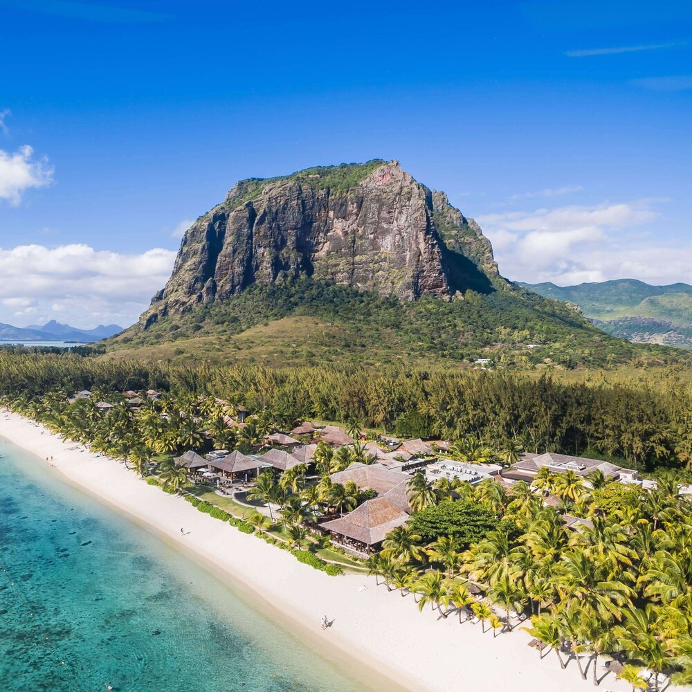 

Catania - Le Morne - LUX* Le Morne Resort