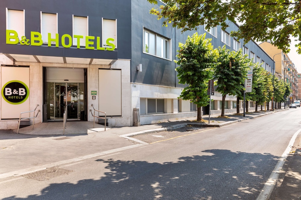 

Napoli - Milano - B&B HOTEL Milano Ornato
