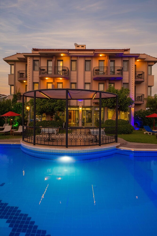 

Milano - Fethiye - Golden Moon Hotel
