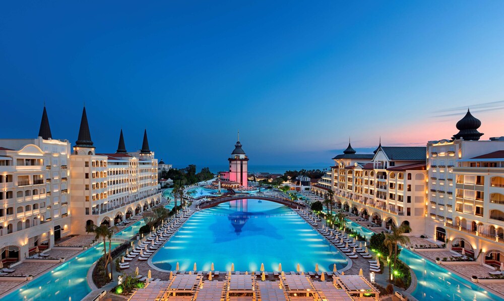 

Bologna - Antalya - Titanic Mardan Palace