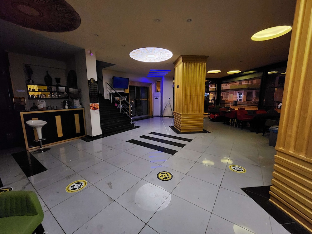 

Napoli - Alanya - Cleopatra City Hotel