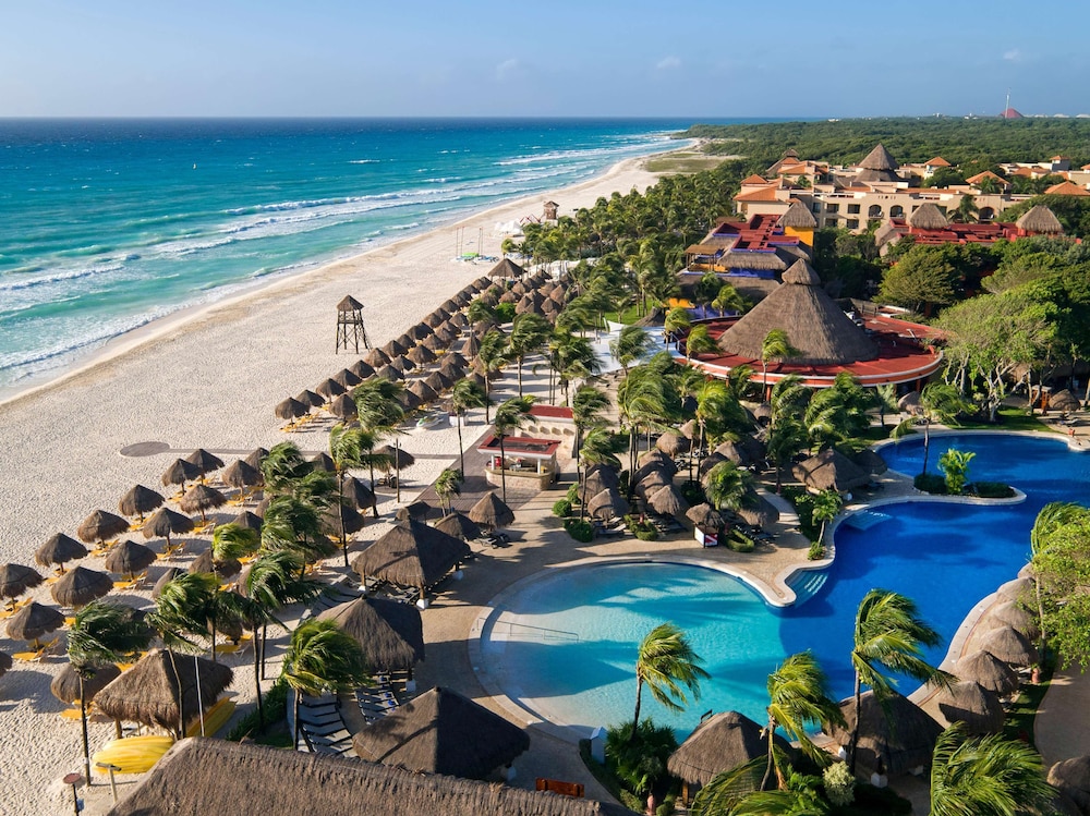 

Torino - Playa del Carmen - Iberostar Waves Quetzal - All Inclusive