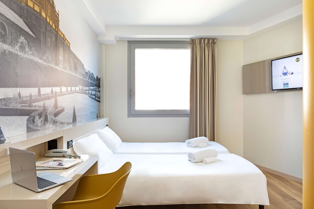 

Brindisi - Torino - B&B HOTEL Torino Orbassano