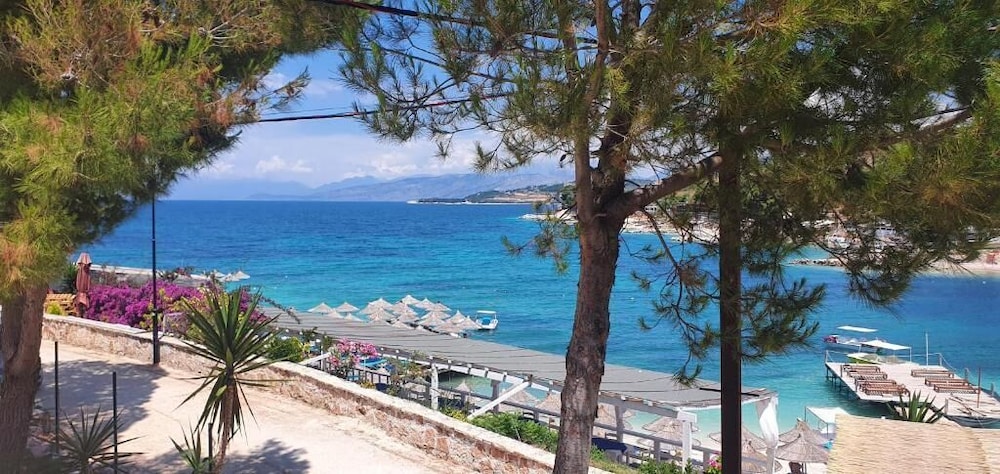 

Verona - Ksamil - EMAR Beachfront Hotel Ksamil