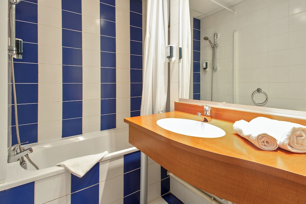 

Venezia - Saint Malo - Brit Hotel Saint Malo – Le Transat