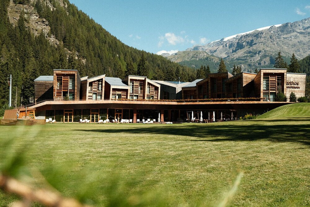 

Milano - Champoluc - Aethos Monterosa