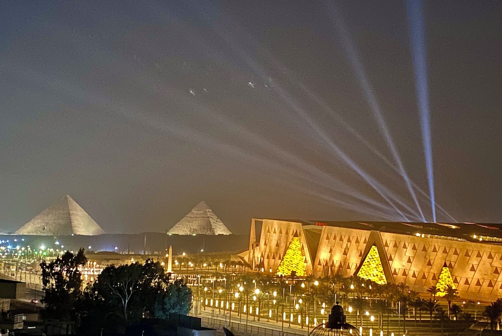 

Roma - Il Cairo - THE GEM VIEW BOUTIQUE
