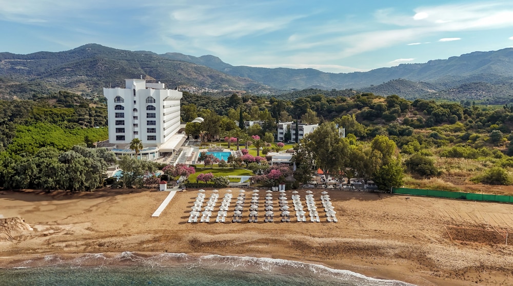 

Milano - Özdere - Club Beyy Resort Hotel - Ultra All Inclusive