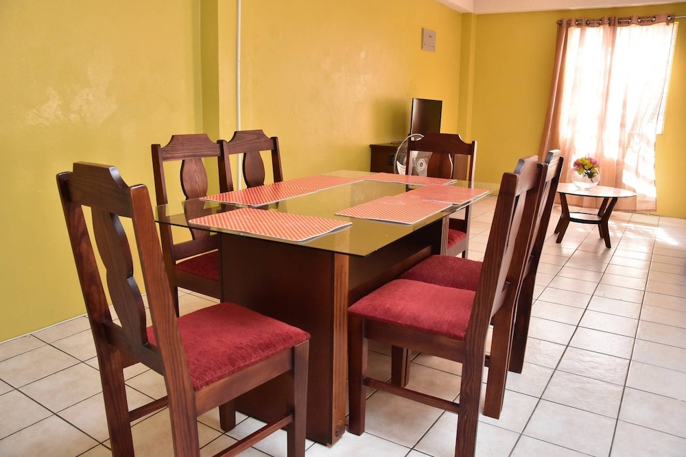 

Bologna - Castries - Aanola Villas A4 Spacious Caribbean Casa