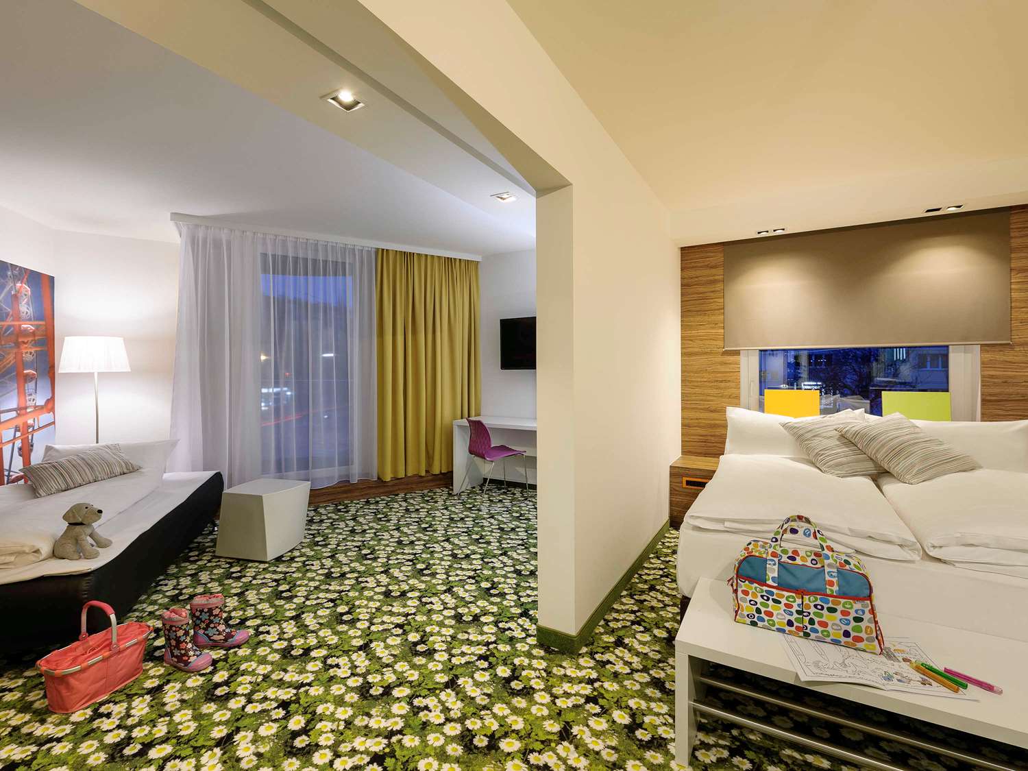 Suite, familiar