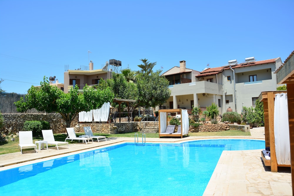 

Roma - Georgioupoli - Elianthos Villas