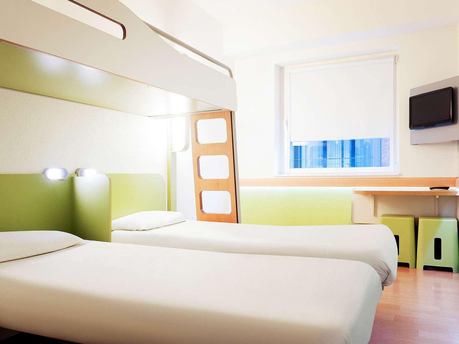 Zimmer mit 2 einzelbetten