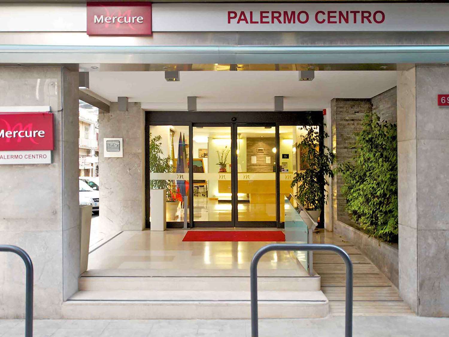 

Pisa - Palermo - Mercure Palermo Centro
