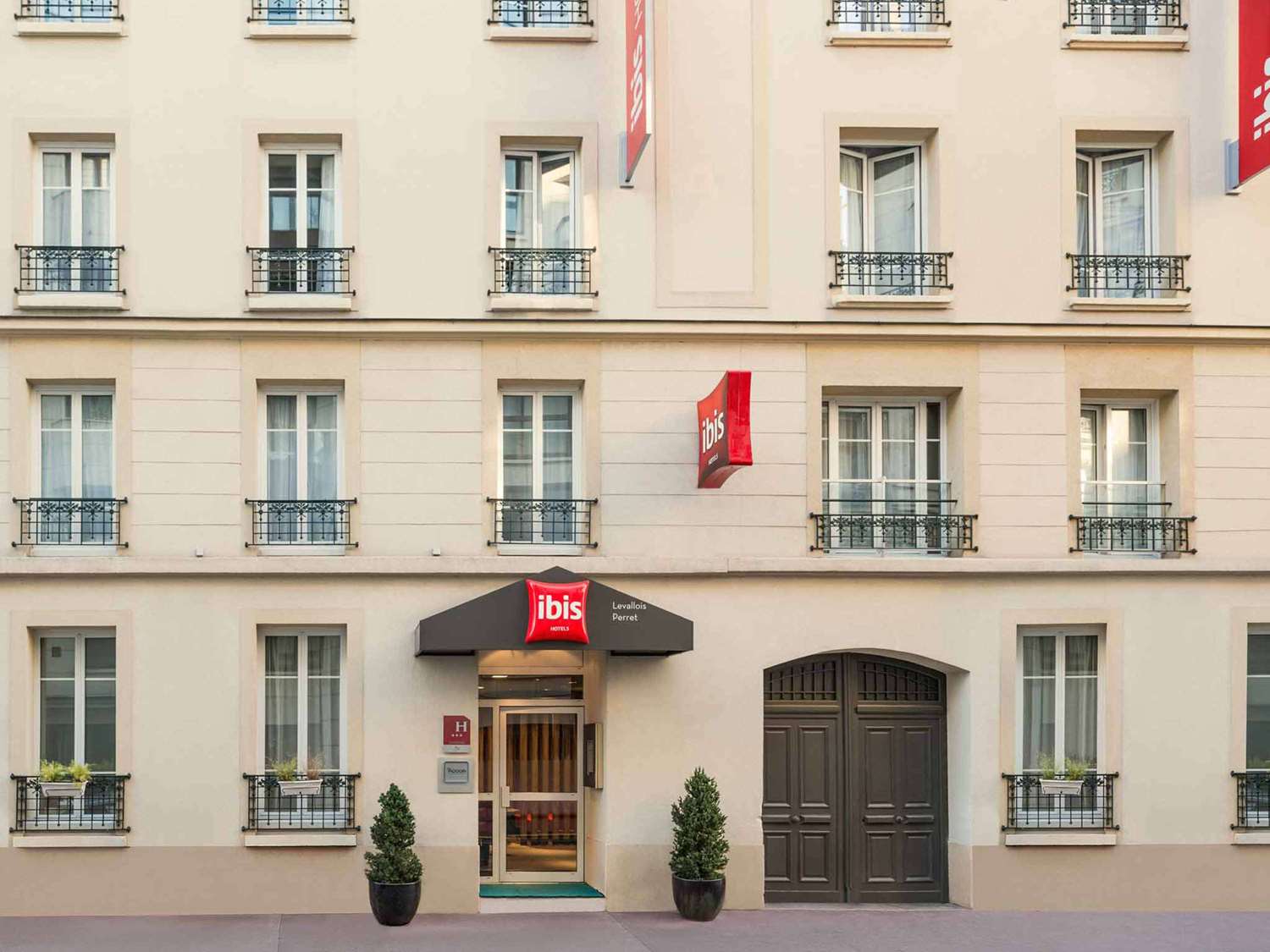 

Venezia - Parigi - ibis Levallois Perret