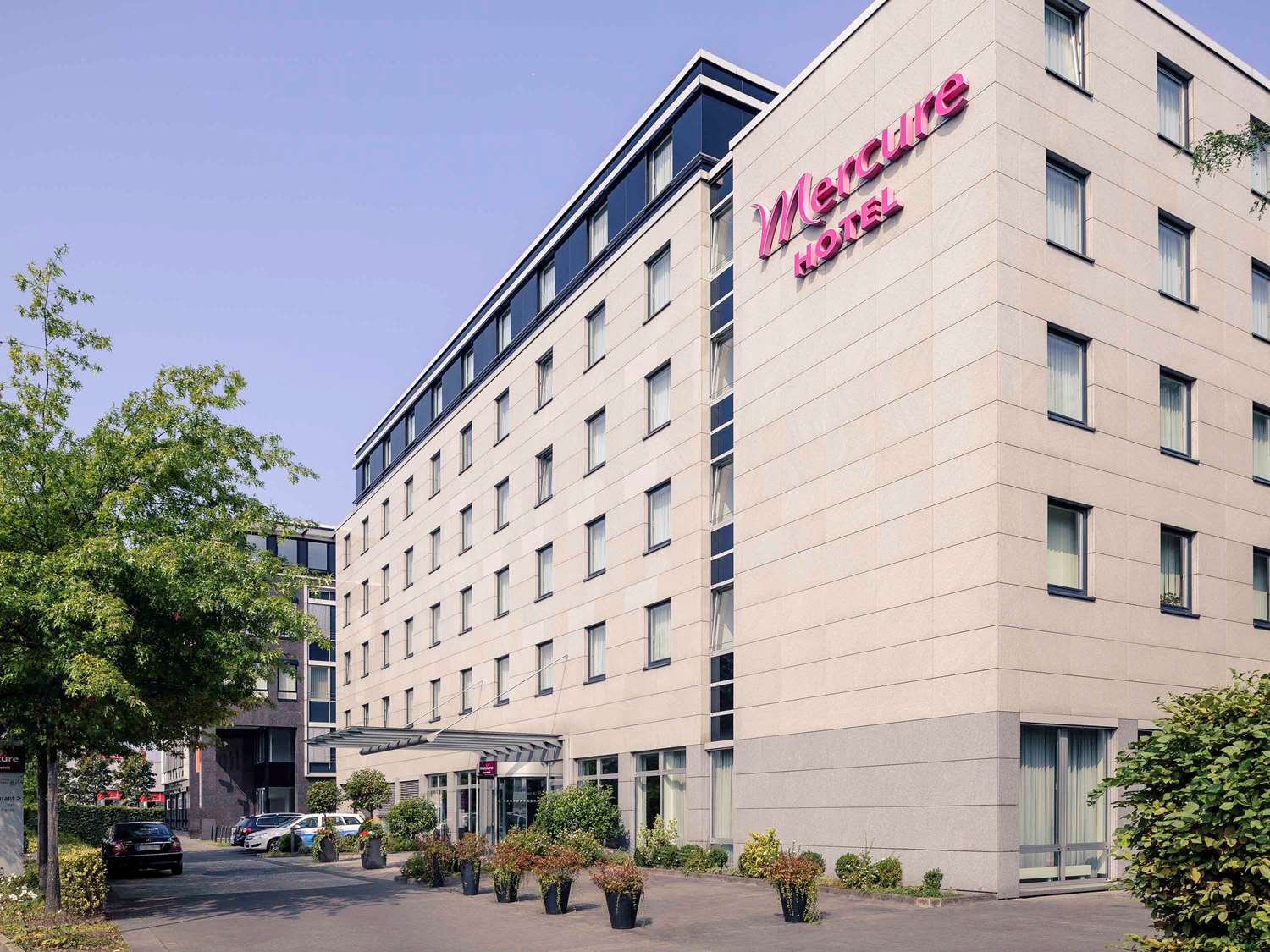 

Bari - Dusseldorf - Mercure Hotel Düsseldorf City Nord