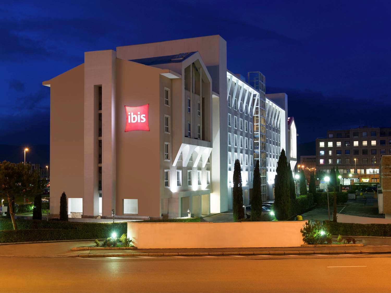 

Cagliari - Toscana, Italia - Hotel Ibis Firenze Nord Aeroporto