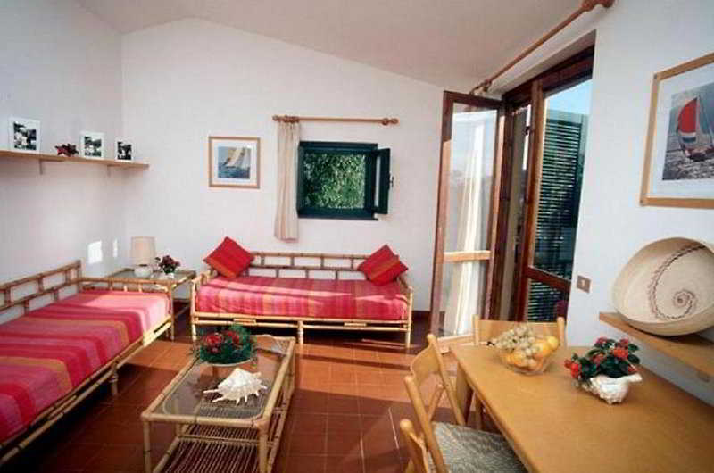 

Bari - San Teodoro - Residence Baia Salinedda
