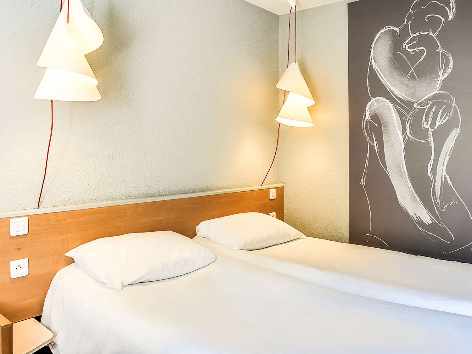 Zimmer mit 2 einzelbetten