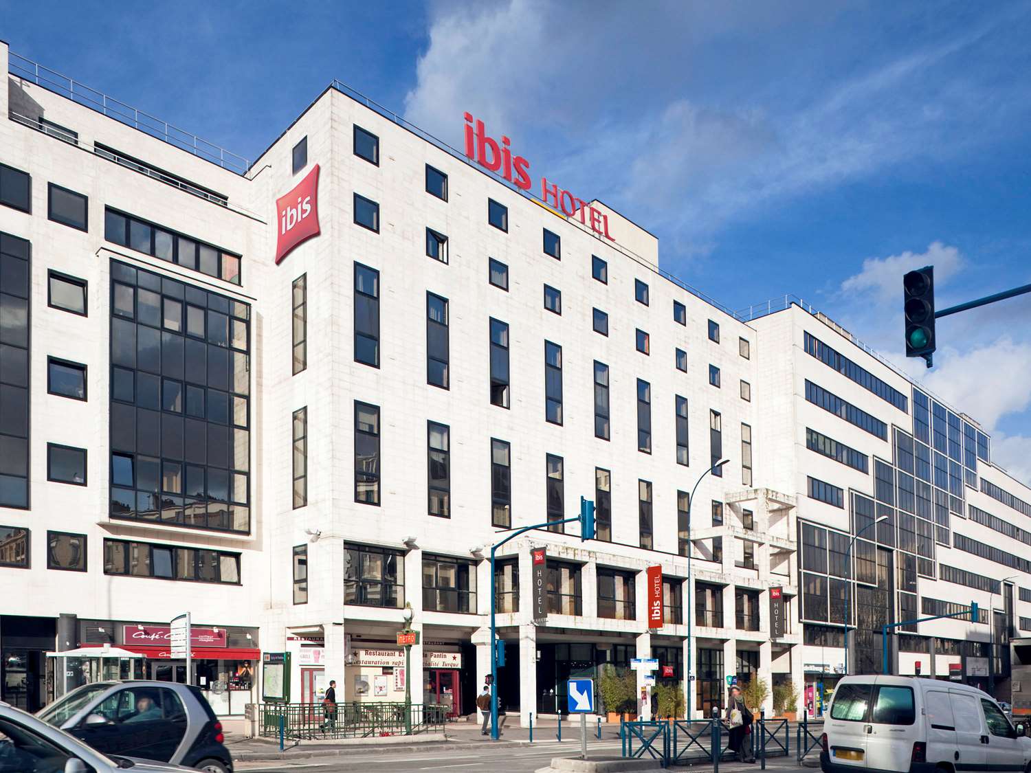 

Lamezia Terme - Parigi - ibis Paris Pantin Eglise