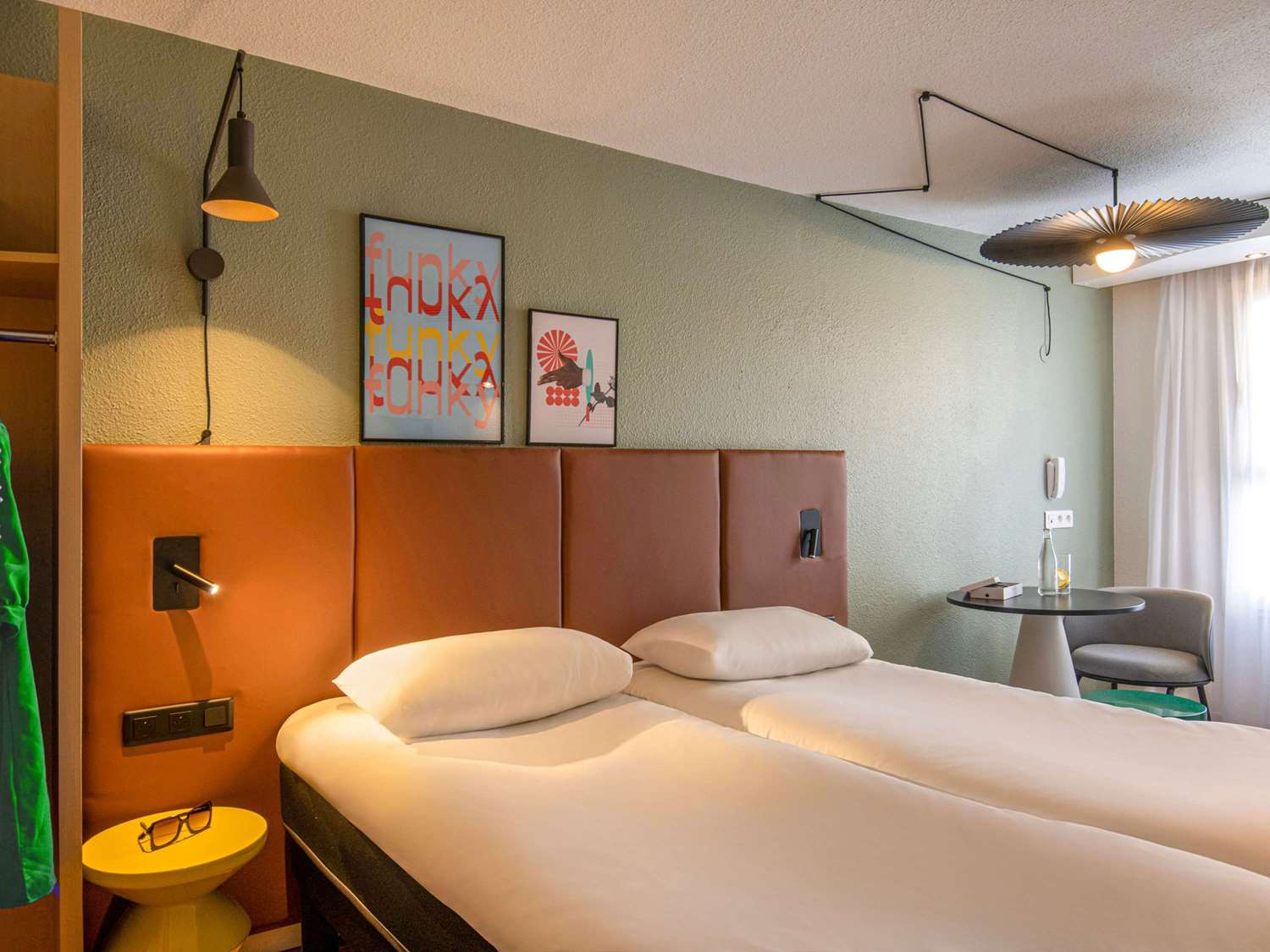 Chambre avec 2 lits