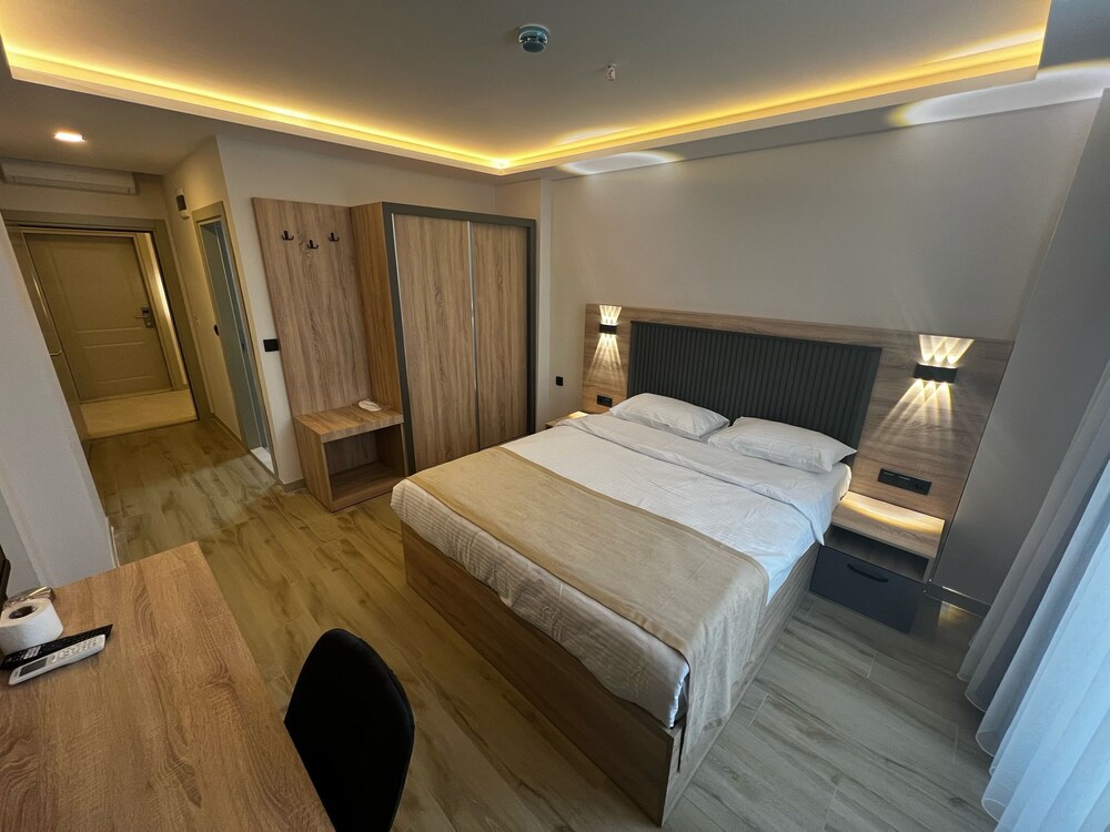 

Trieste - Antalya - Konfor Hotel