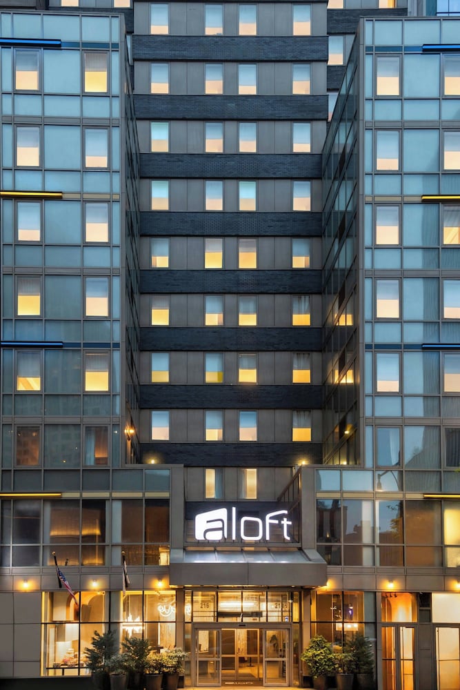 

Napoli - Jersey City - Aloft New York Brooklyn