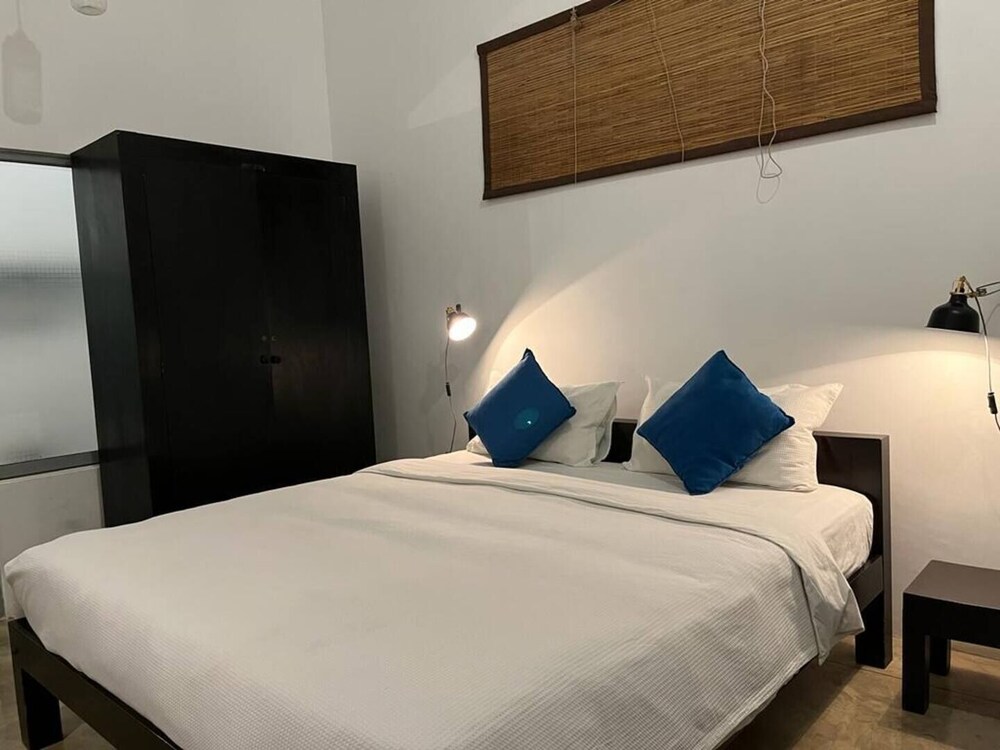 

Verona - Galle - Marleys Beach House